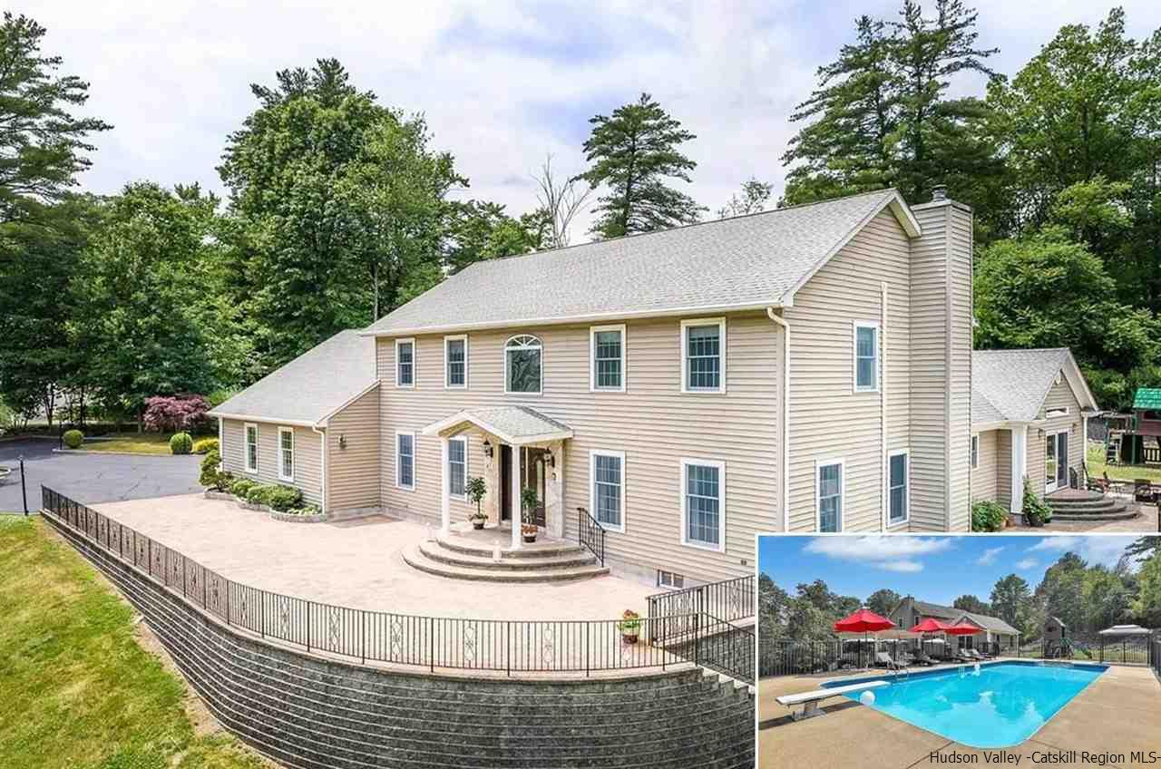 10 North Drive Red Hook NY 12571