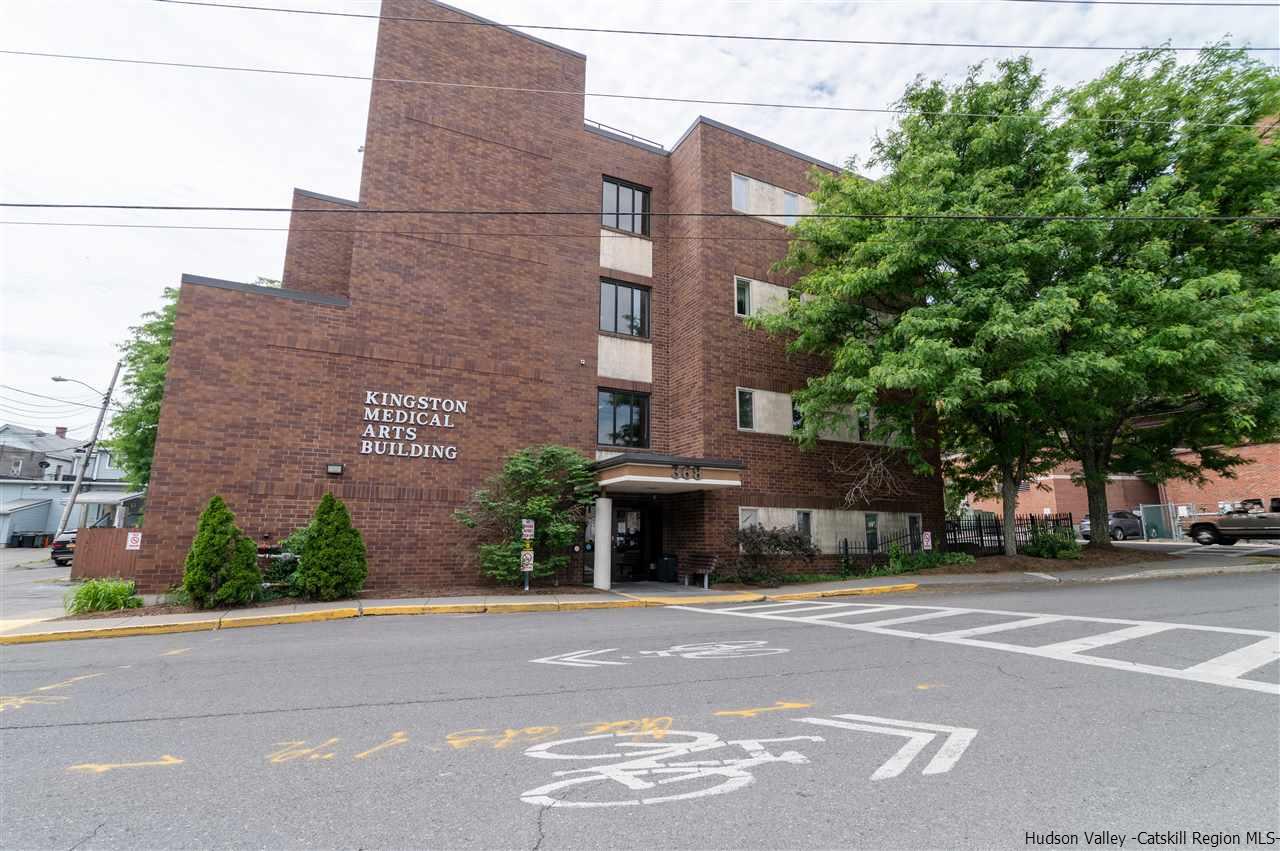 368 Broadway, Kingston