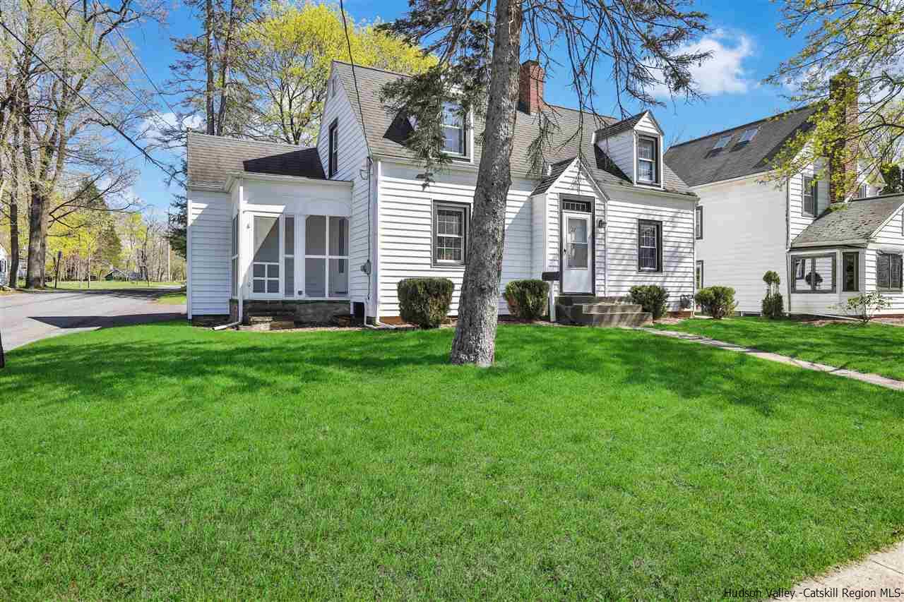 22 Millrock Road New Paltz NY 12561
